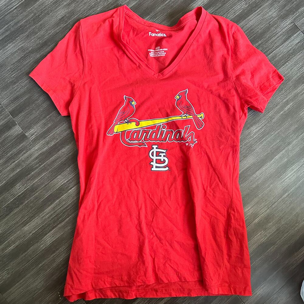 Women's St. Louis Cardinals MLB V-Neck Shirt Size Medium